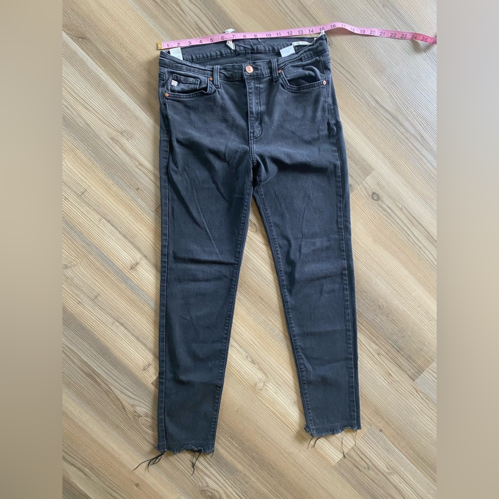 Kancan Distressed Ankle Jeans